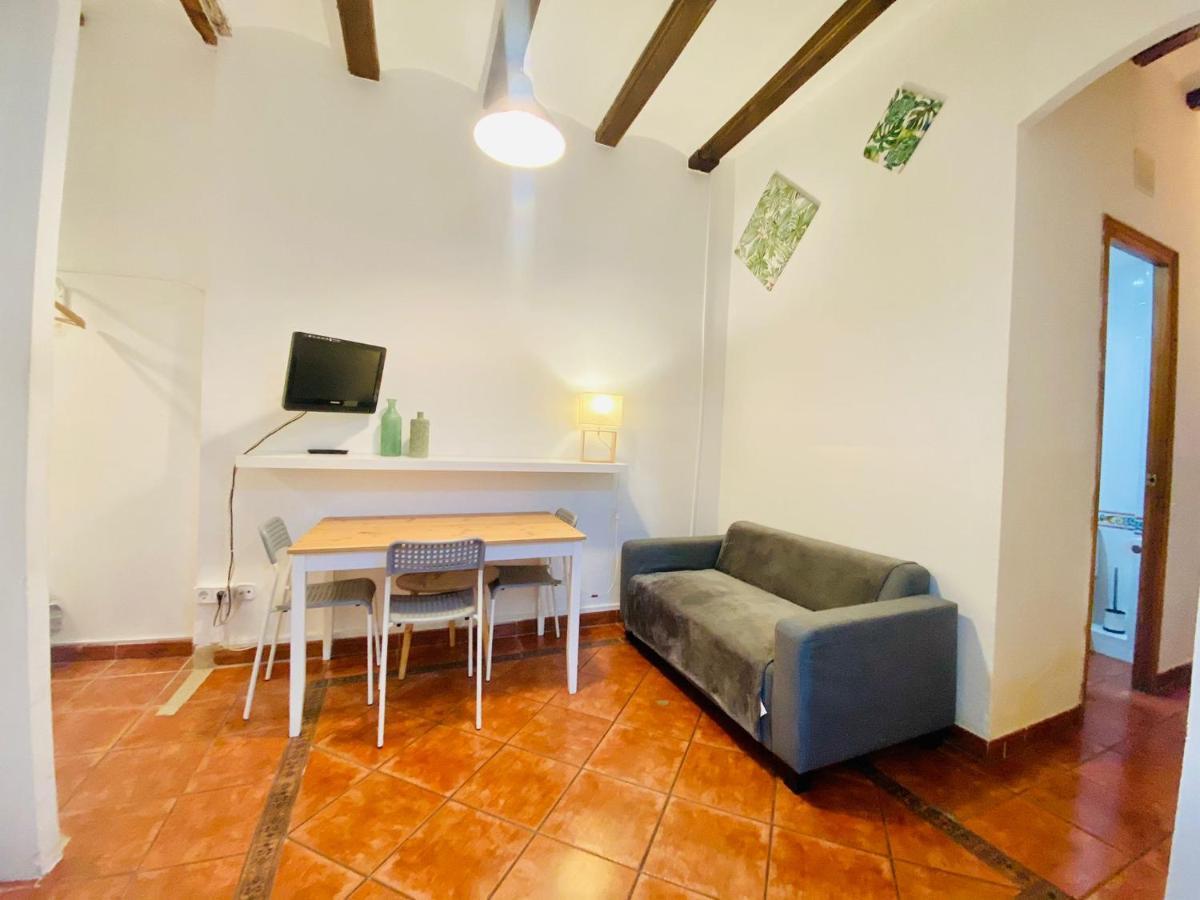 03 Cozy Barca 2,1 Appartement Barcelona Buitenkant foto